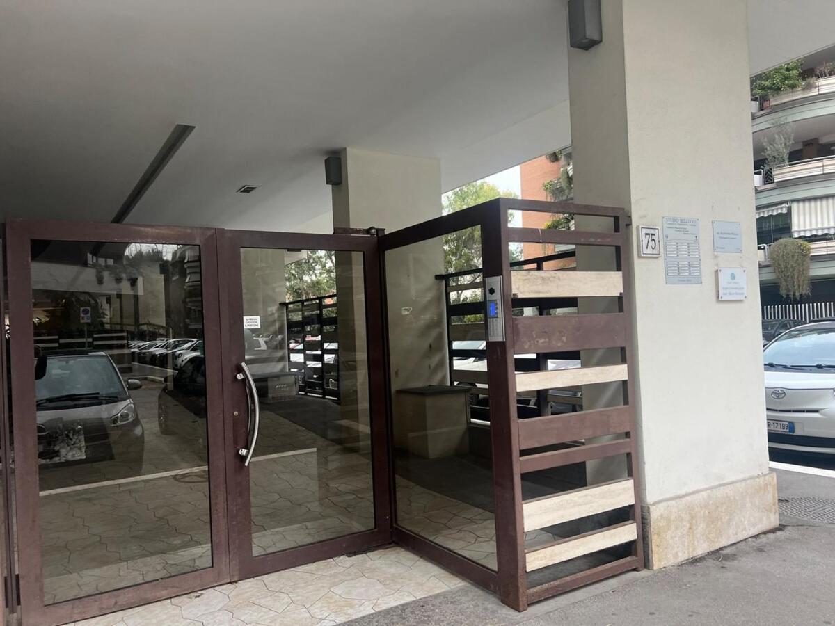 Apartment Loft Eur Free Parking